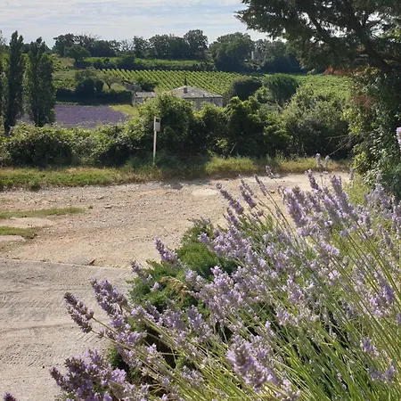 Le Clos Du Grand Chêne Hébergement de vacances *